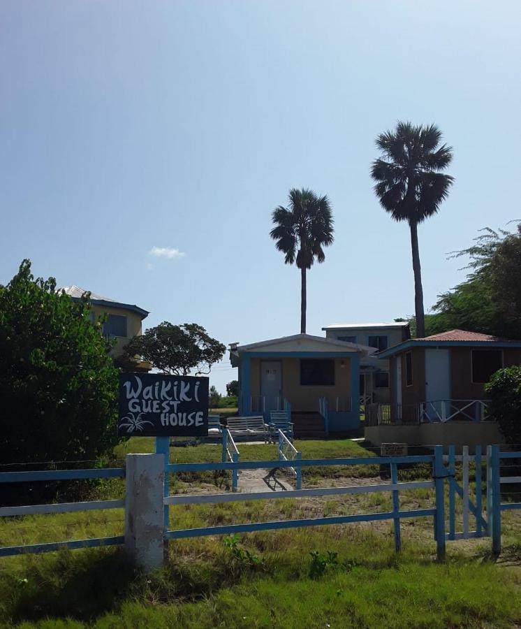 Waikiki Guest House トレジャー・ビーチ エクステリア 写真