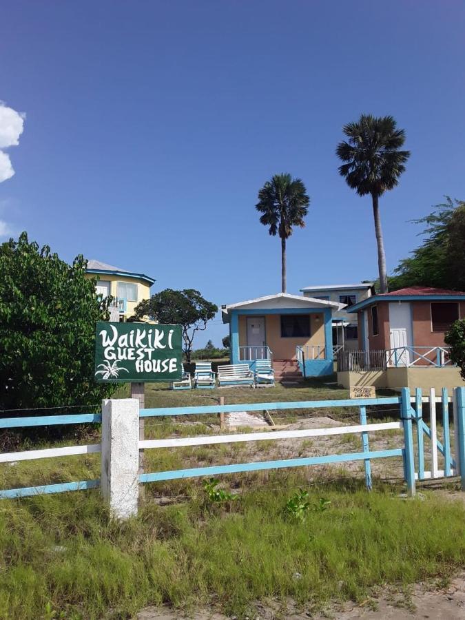 Waikiki Guest House トレジャー・ビーチ エクステリア 写真