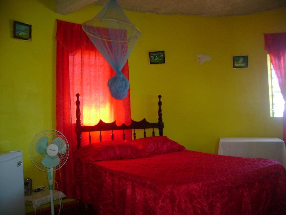 Waikiki Guest House トレジャー・ビーチ 部屋 写真