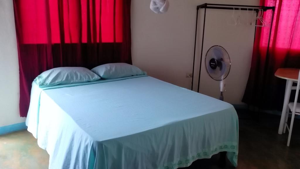 Waikiki Guest House トレジャー・ビーチ 部屋 写真