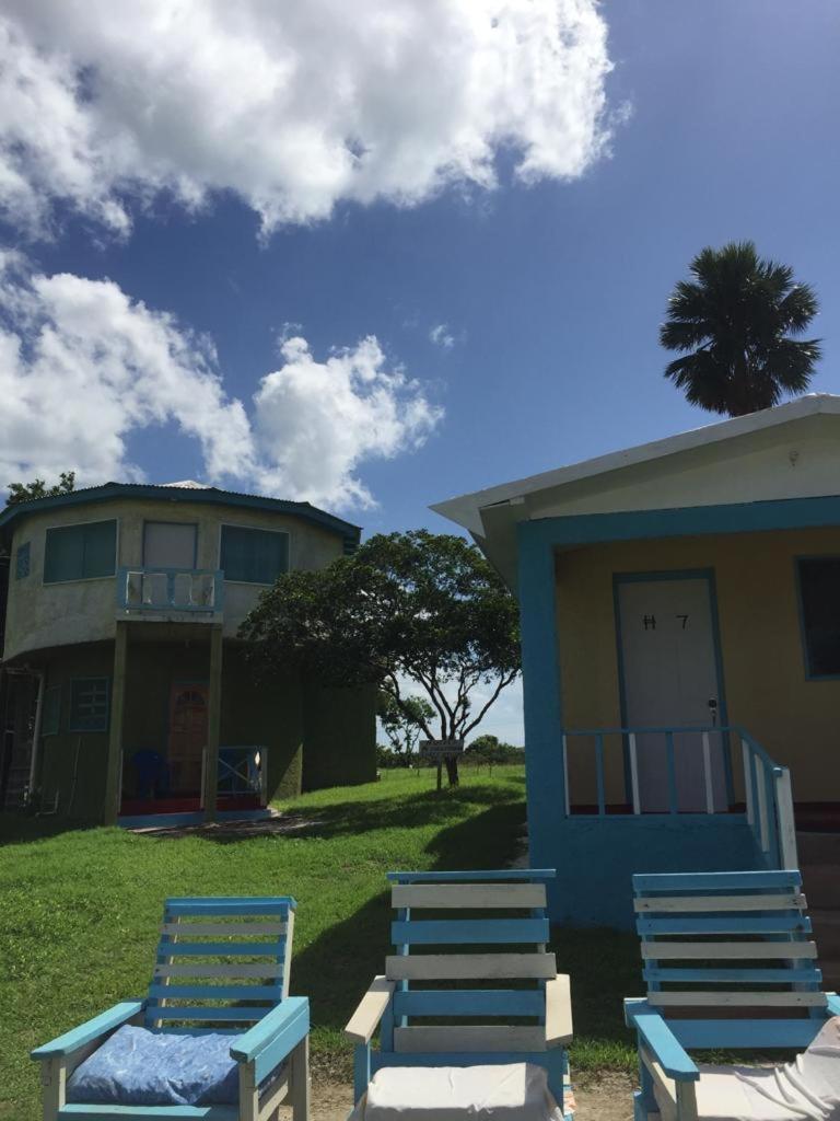 Waikiki Guest House トレジャー・ビーチ エクステリア 写真